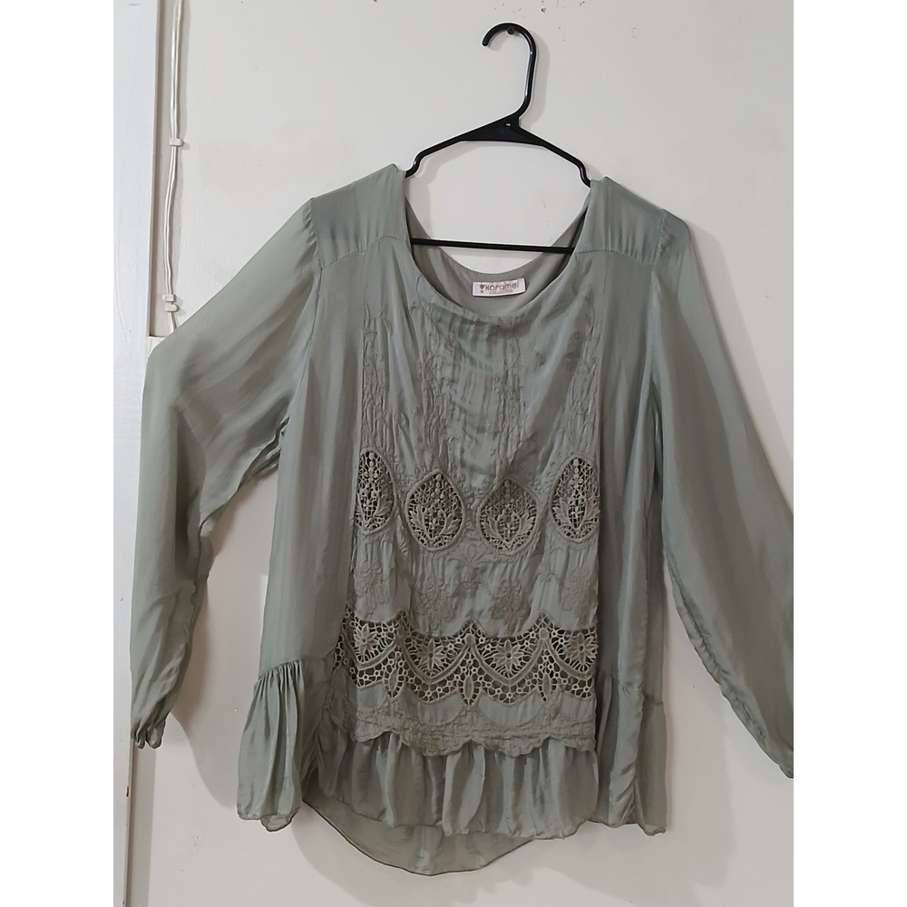 Karamel Collection Sage Green Silk Blend Lace Crochet Blouse Made in Italy Boho